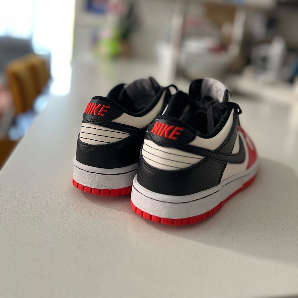 Nike Dunk 75th Anniversary Red / White Shoe Chicago 6 youth - Picture 8 of 9
